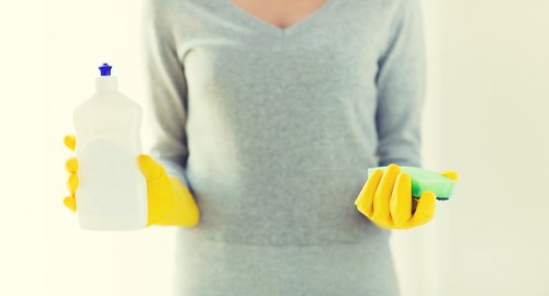 West Kensington carpet cleaning service restoring a busy room’s flooring